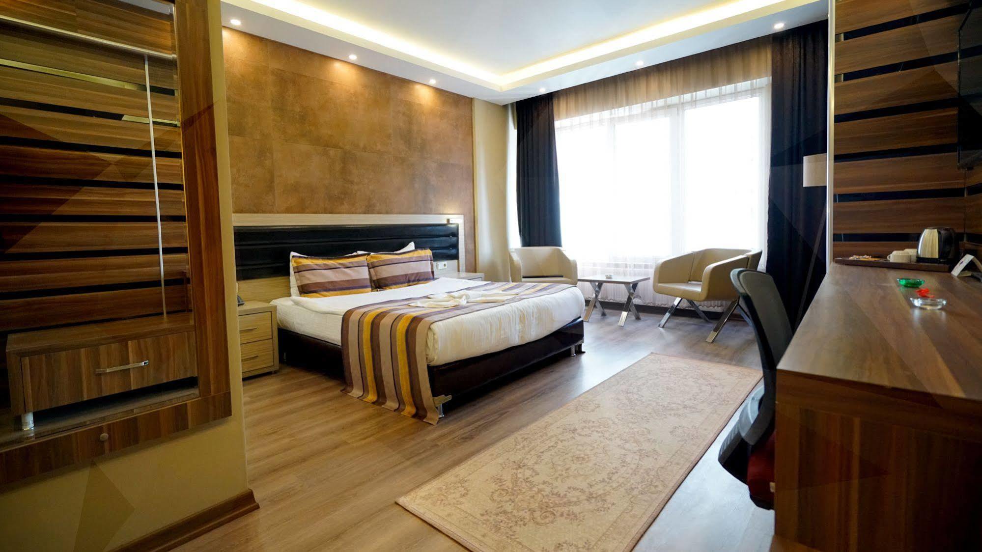 Es Albatros Hotel 에스키셰히르 외부 사진